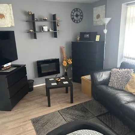 Ground Floor Hillview 2 Bedroom Apartment Brean Exterior photo