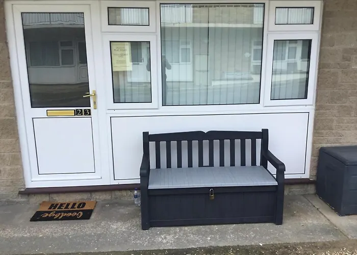 Ground Floor Hillview 2 Bedroom Apartment