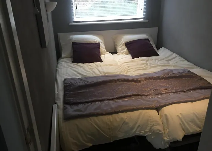 Ground Floor Hillview 2 Bedroom Apartment