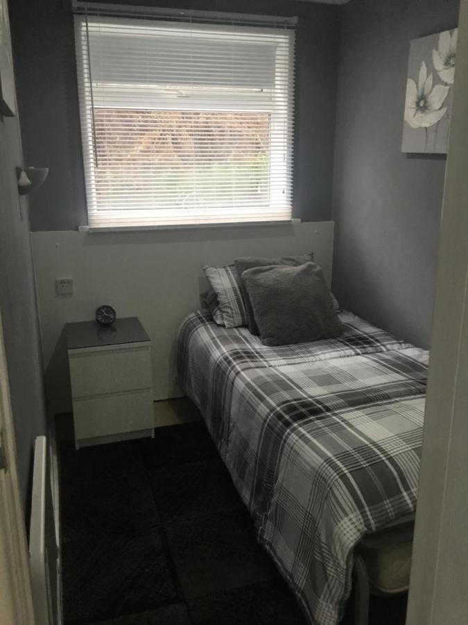 Apartment Ground Floor Hillview 2 Bedroom Brean